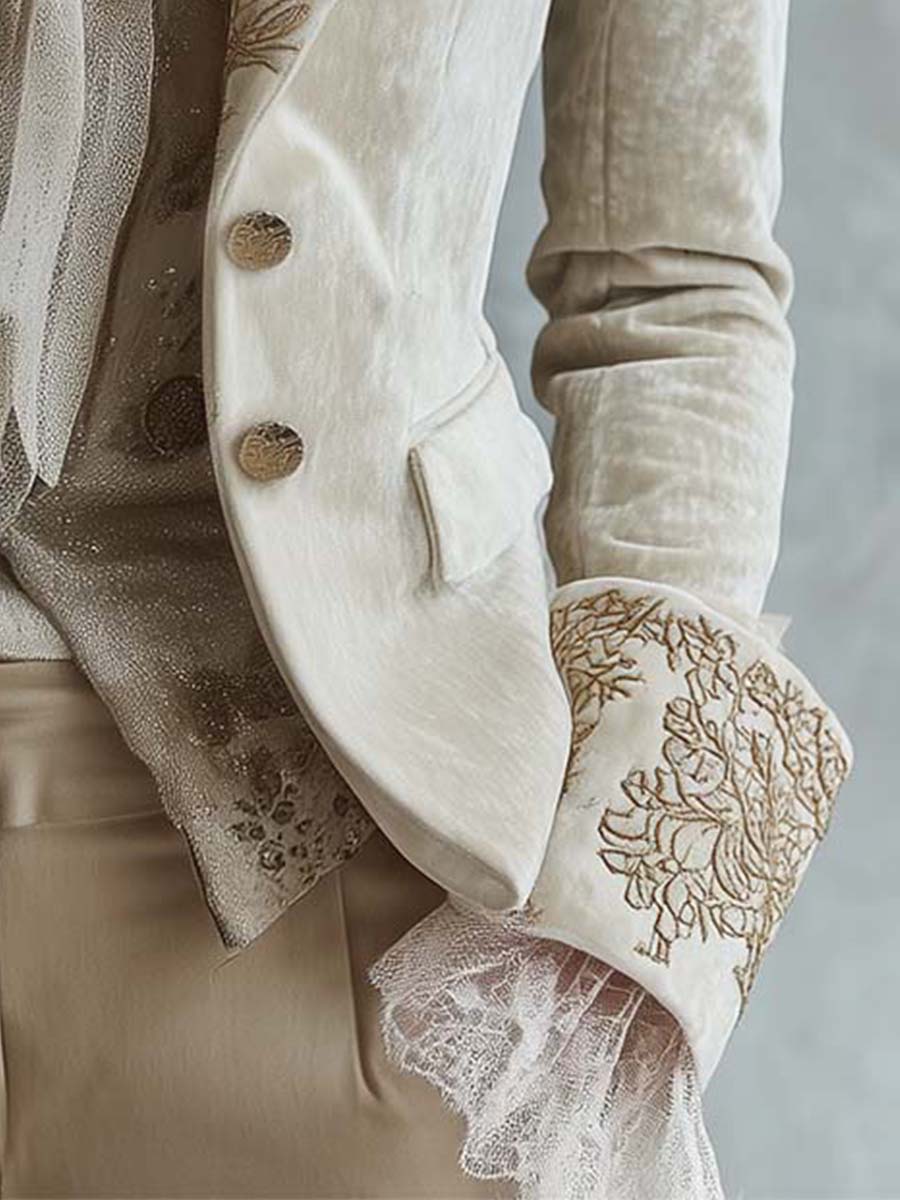 Blazer Donna Sartoriale Beige con Ricami Floreali e Dettagli Decorativi