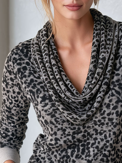 Maglia Donna in Maglia Grigia con Stampa Leopardata e Collo Alto