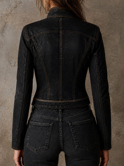 Giacca Donna in Ecopelle con Dettagli Dorati Stile Militare Vintage