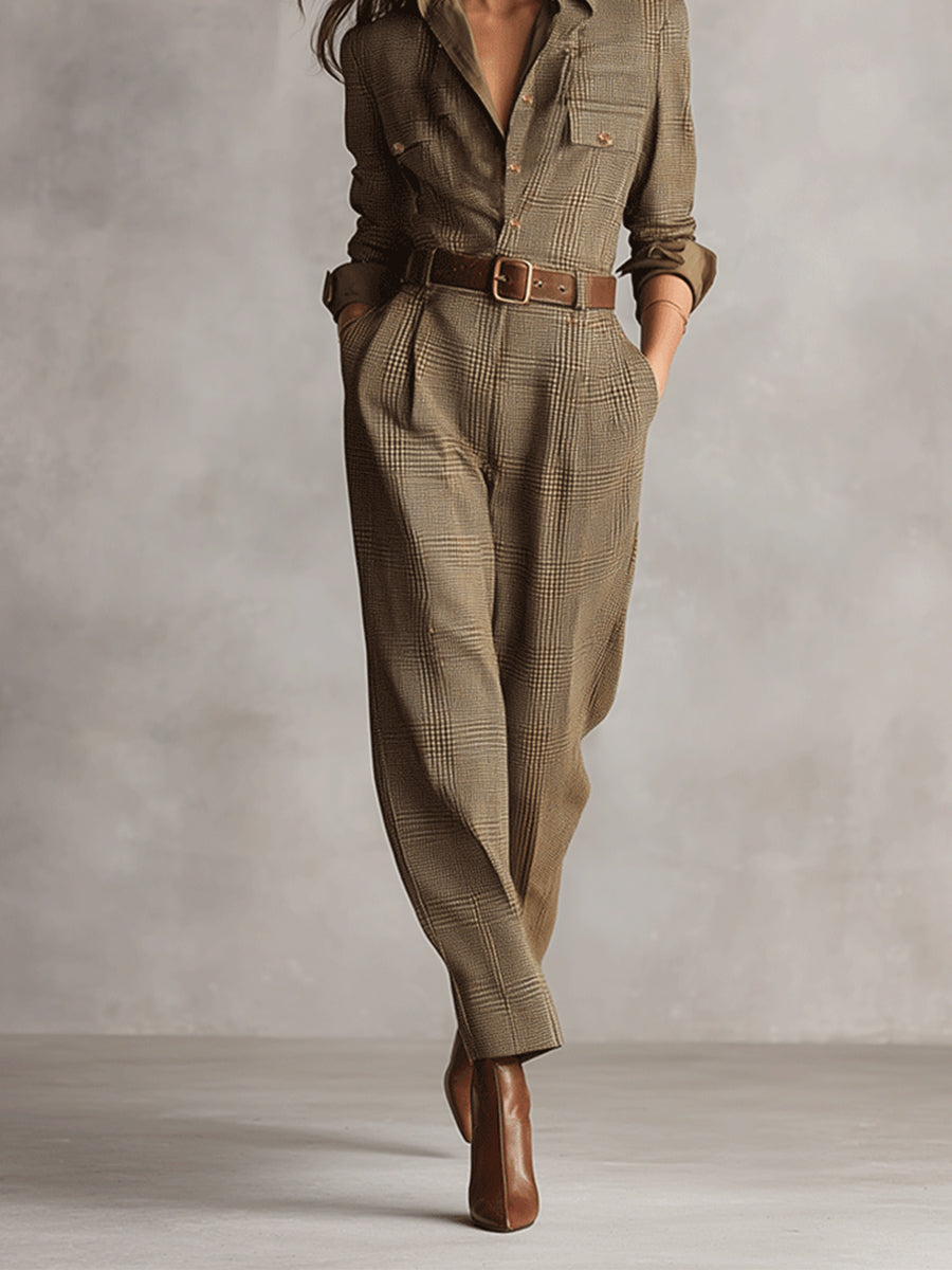 Tuta da donna marrone a quadri in tweed con colletto e gamba larga
