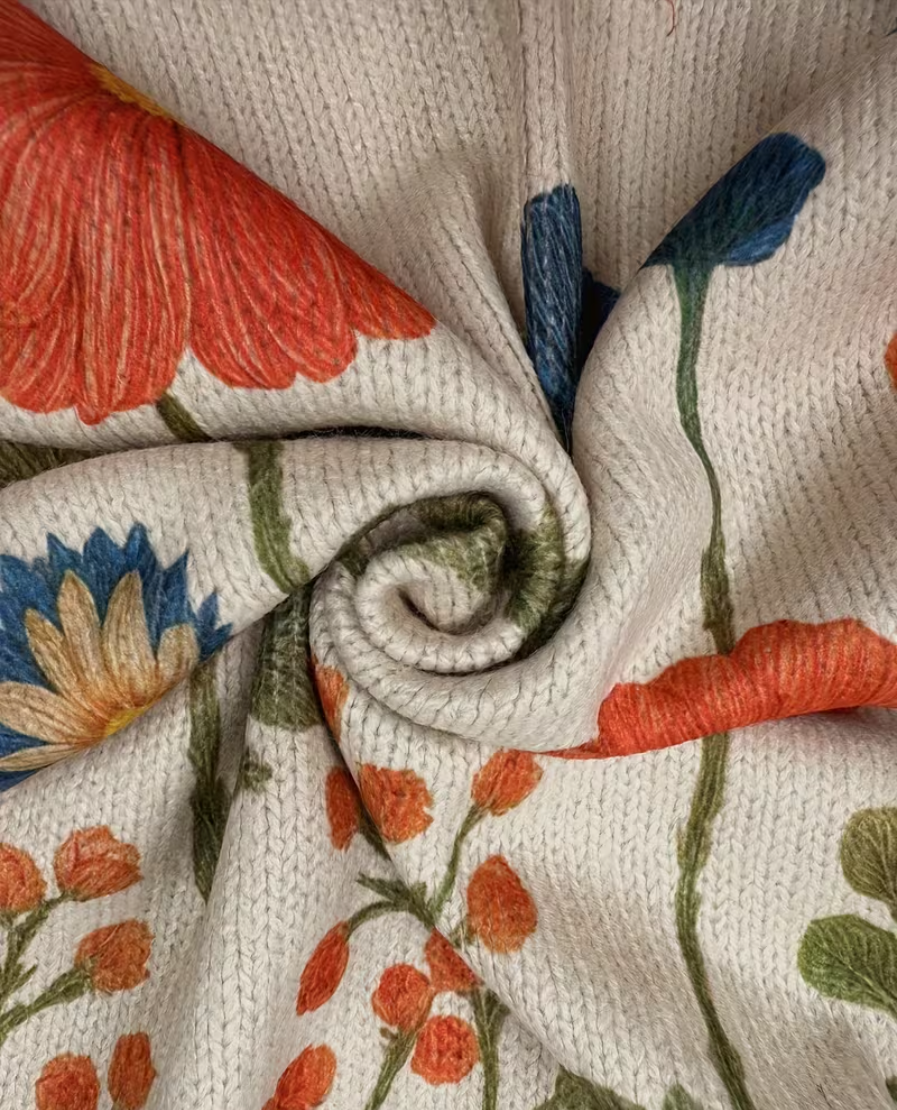 Cardigan Donna in Maglia Crema con Stampa Floreale