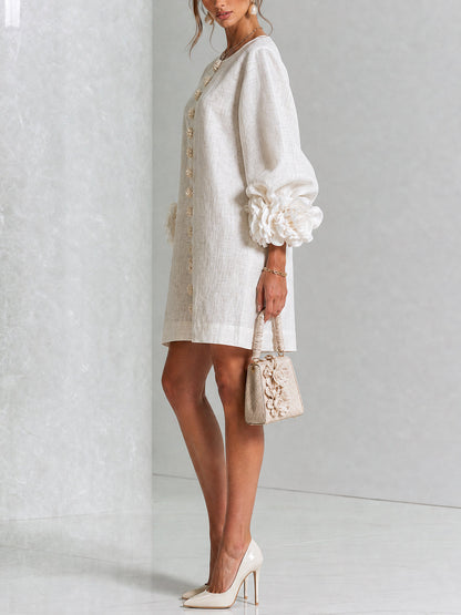 Abito Mini Donna Bianco con Bottoni Frontali e Polsini Floreali