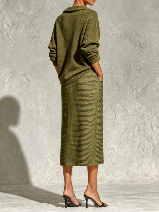 Completo Donna in Maglia Verde Oliva con Gonna Midi a Fantasia Zebrata