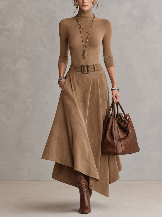 Completo Donna Marrone con Top a Collo Alto e Gonna Asimmetrica in Effetto Scamosciato