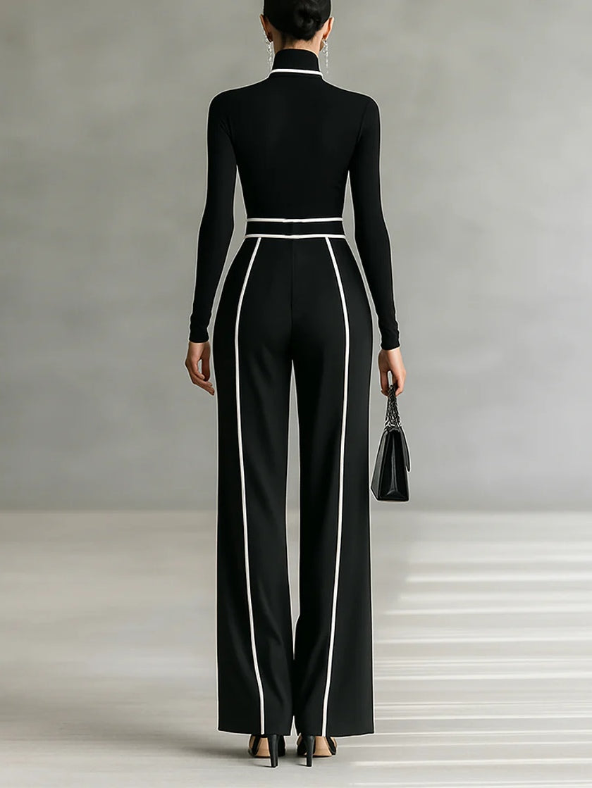 Completo Donna con Top a Collo Alto e Pantaloni a Gamba Larga con Cintura