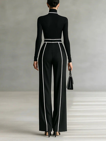 Completo Donna con Top a Collo Alto e Pantaloni a Gamba Larga con Cintura