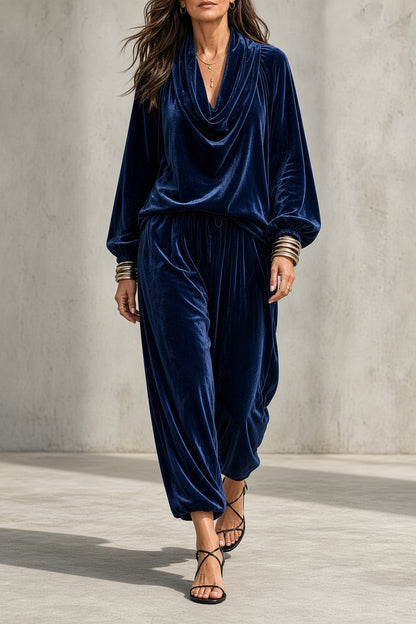 Completo Donna in Velluto con Scollo Drappeggiato e Pantaloni Fluidi