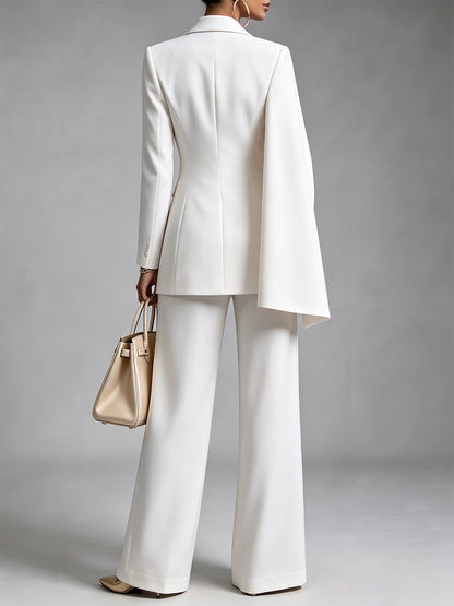 Completo Blazer con Mantella Asimmetrica e Pantaloni